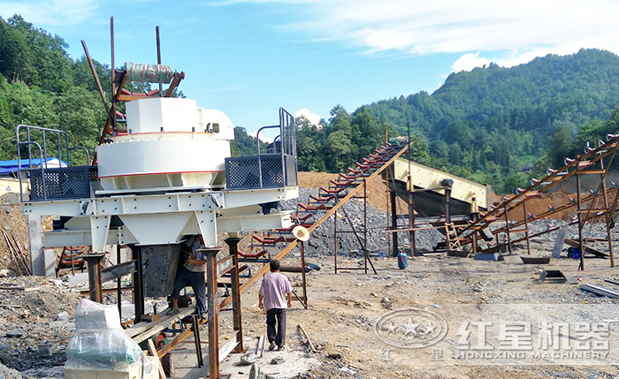 時產(chǎn)50-60噸建筑垃圾沖擊式破碎機(jī)哪里便宜？河南廠家有推薦嗎？