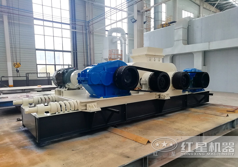 小型液壓對輥破碎機常用型號及價格，提供現(xiàn)場視頻